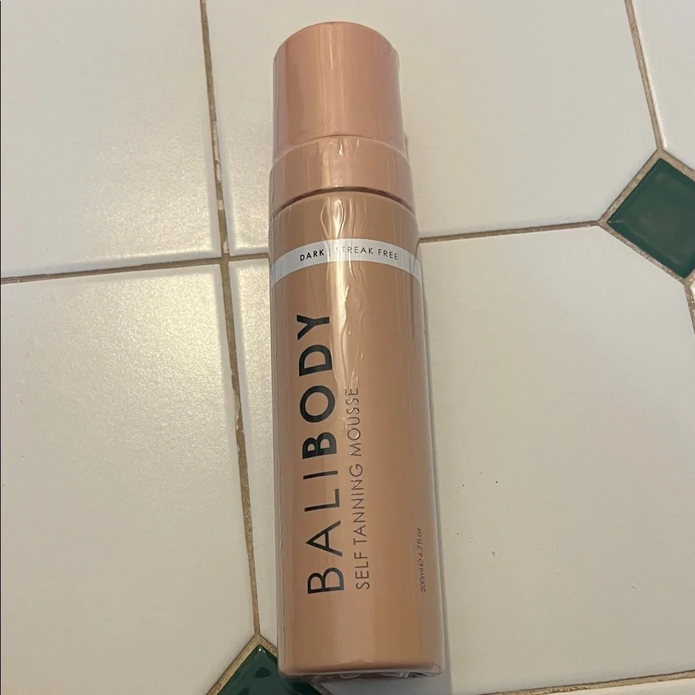 Self Tanning Mousse - Dark BaliBody